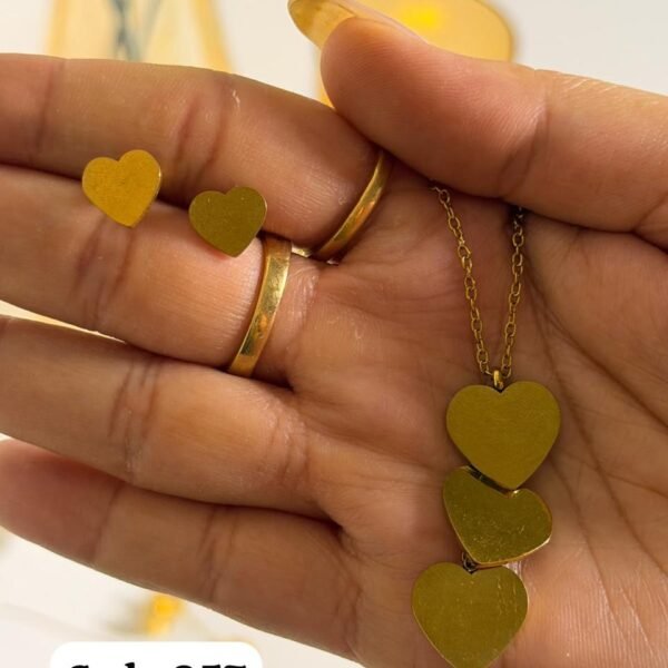 Triple heart necklace and earings set
