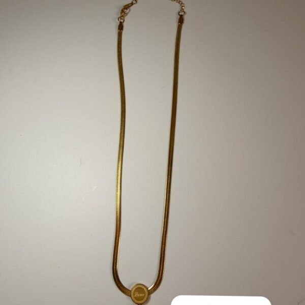 Black clover chain pendant